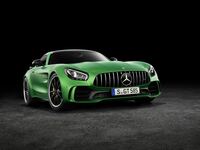 001-amg-gt-r_0