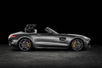 2018-Mercedes-AMG-GT-C-Roadster-side